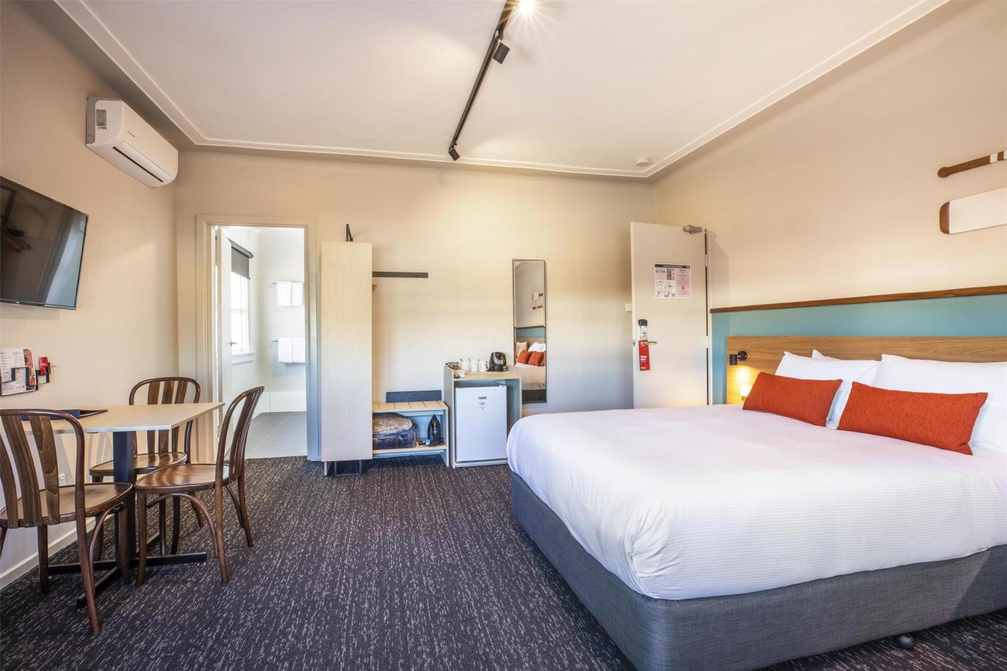 Nightcap At Ocean Beach Hotel Umina Beach Екстер'єр фото