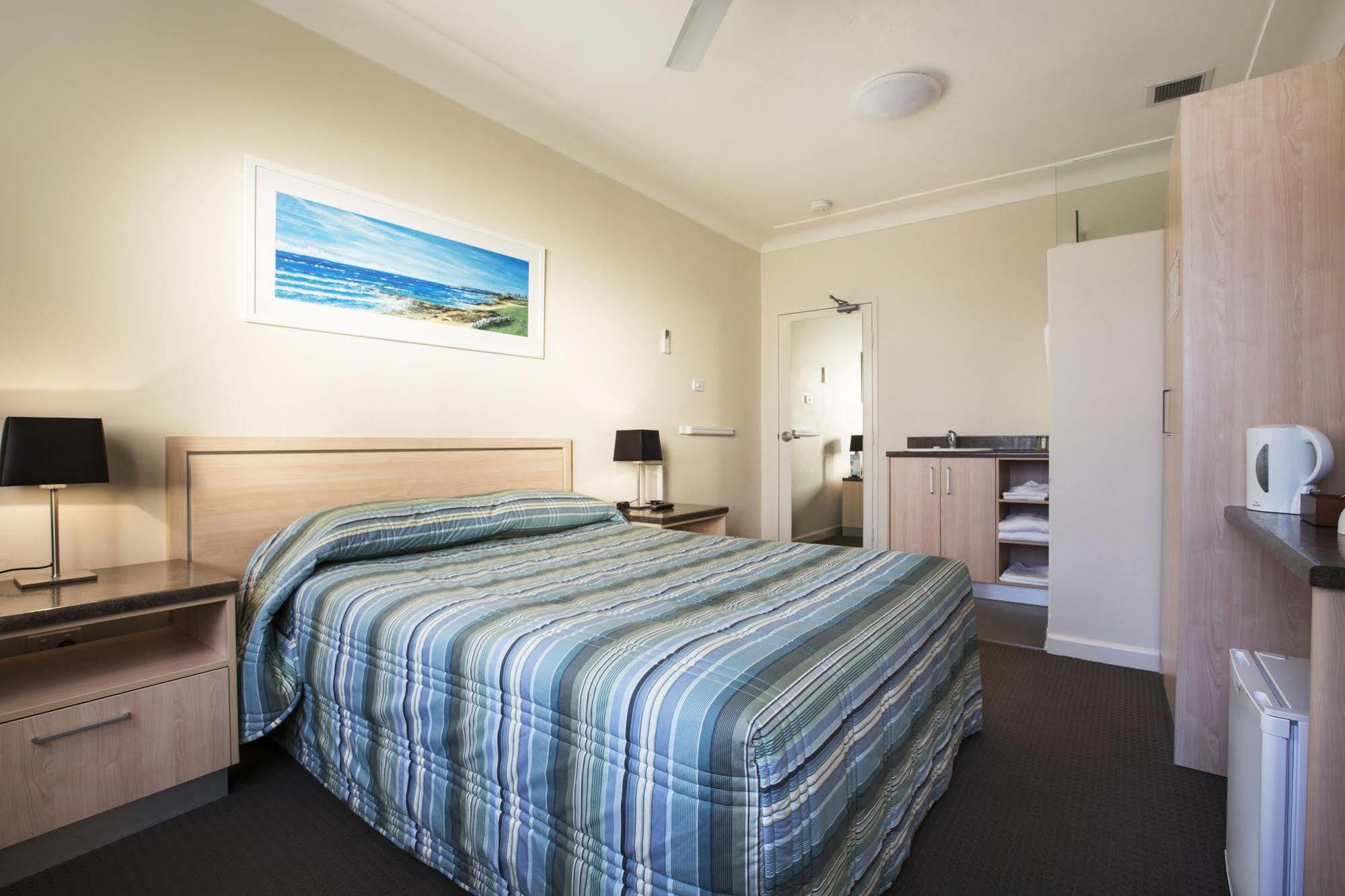 Nightcap At Ocean Beach Hotel Umina Beach Екстер'єр фото